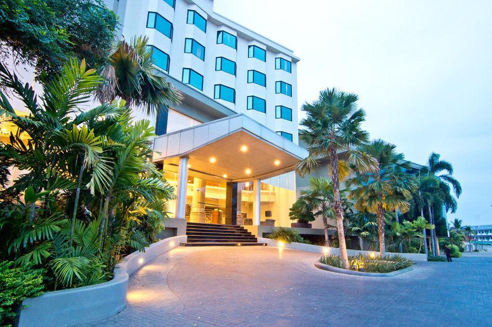 The Grand Riverside Hotel Phitsanulok Exterior photo